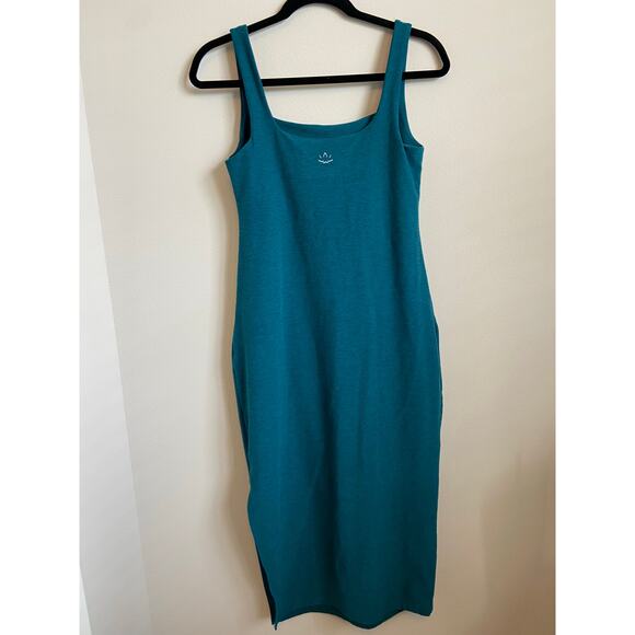 Beyond Yoga Icon Midi Dress Size Large - Picture 5 of 6